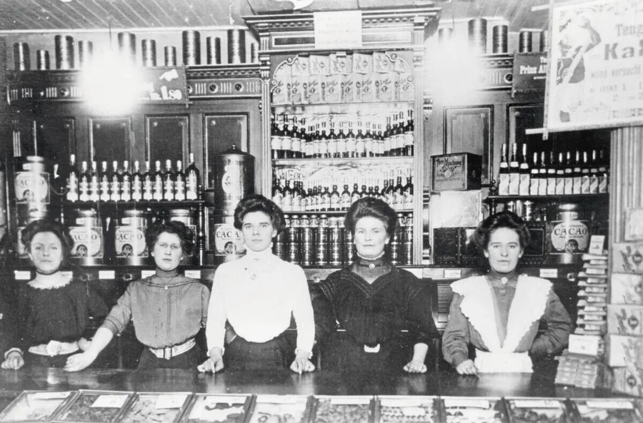 Die Geschichte der Frauen hinter der Ladentheke