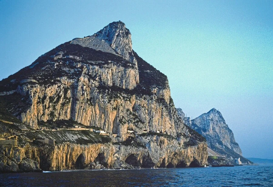 NBN8716074_The_Rock_of_Gibraltar_at_dawn_viewed_from_the_straits_of_the_Mediterranean_Sea....,_1984_(photo)_by_Benn,_Nat