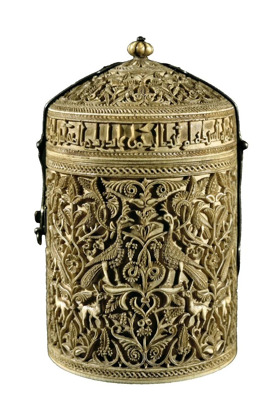 Ivory_pyxis_from_the_Medina_de_Azahara._964._Madrid,_National_Archaeological_Museum._Lage:_MUSEO_ARQUEOLOGICO_NACIONAL-C