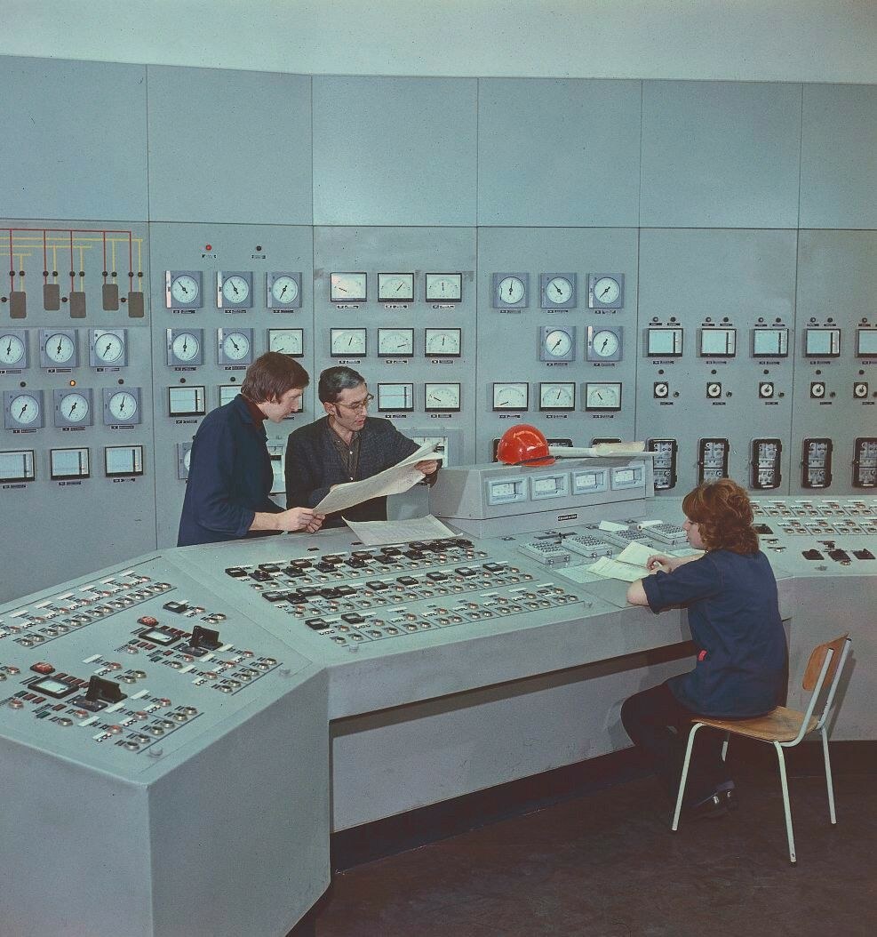 Geschlechterbeziehungen in DDR-Großbetrieben