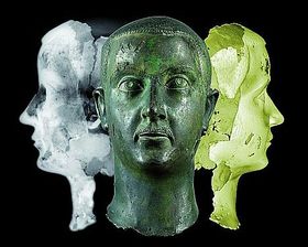 „Gebrochener Glanz“: zerstörte römische Bronzestatuen