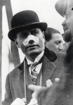 Schuss auf den „Duce“