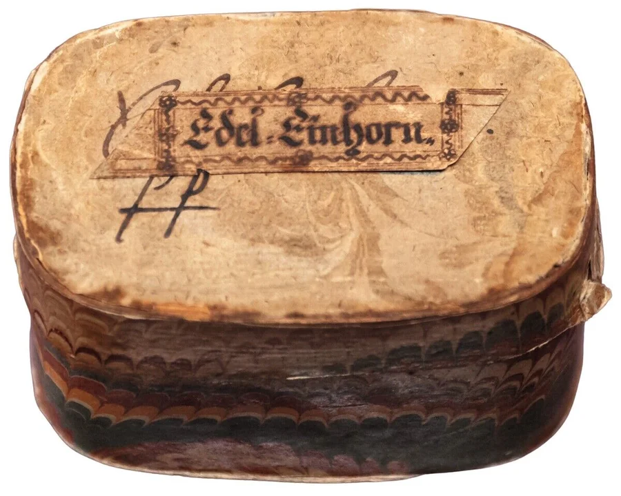 dam1126ein06_freigestellt.jpg