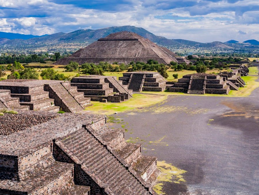 Panoramaansicht von Teotihuacan 